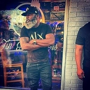 Meet your Posher, Eugene